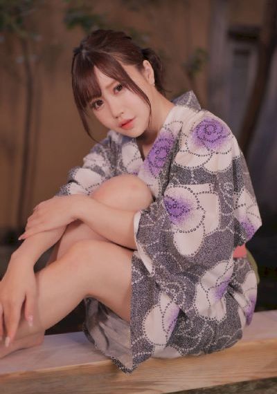 亚洲欧美自拍明星合成_国语配音超清