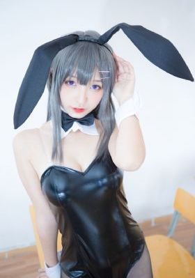 成人伊人亚洲人综合网_DVD免费观看视频